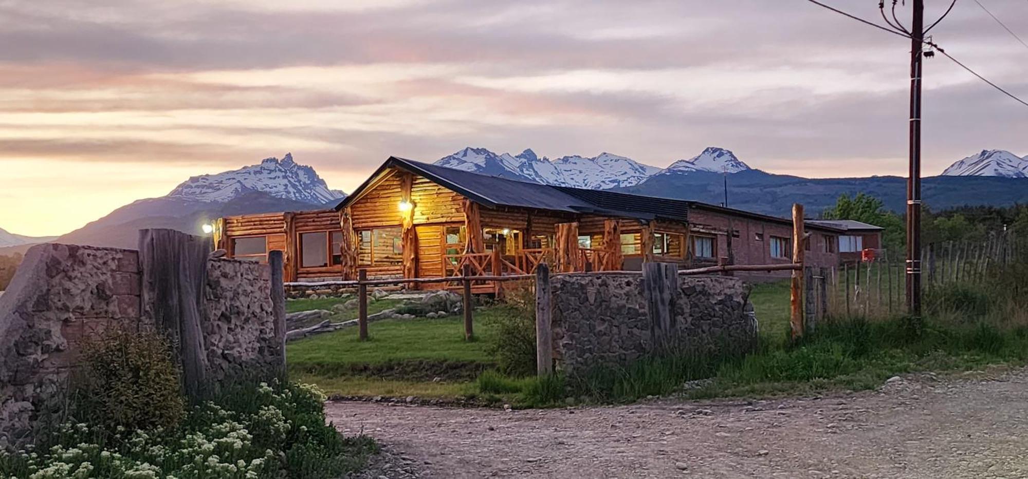 Hosteria La Portada Trevelín Ngoại thất bức ảnh